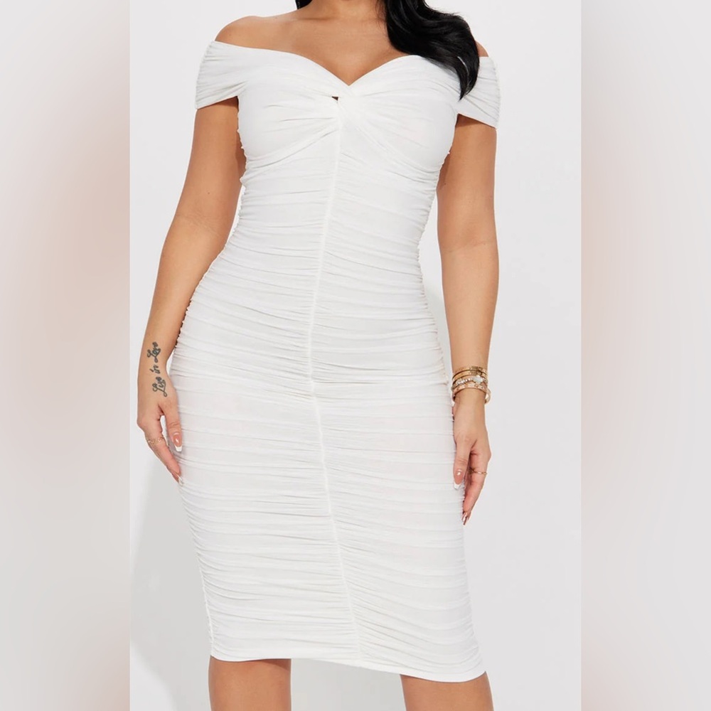 Fashion nova midi dress